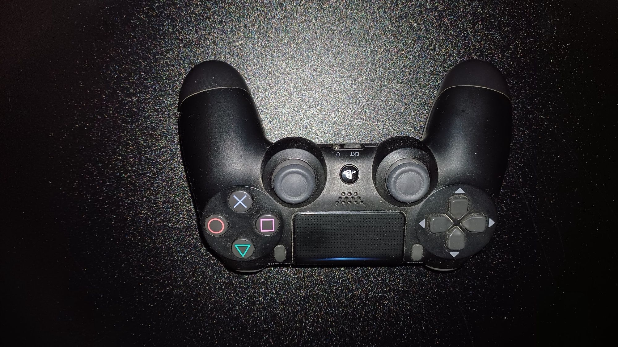 Konsola PS4 - Play Station 4 + Pad