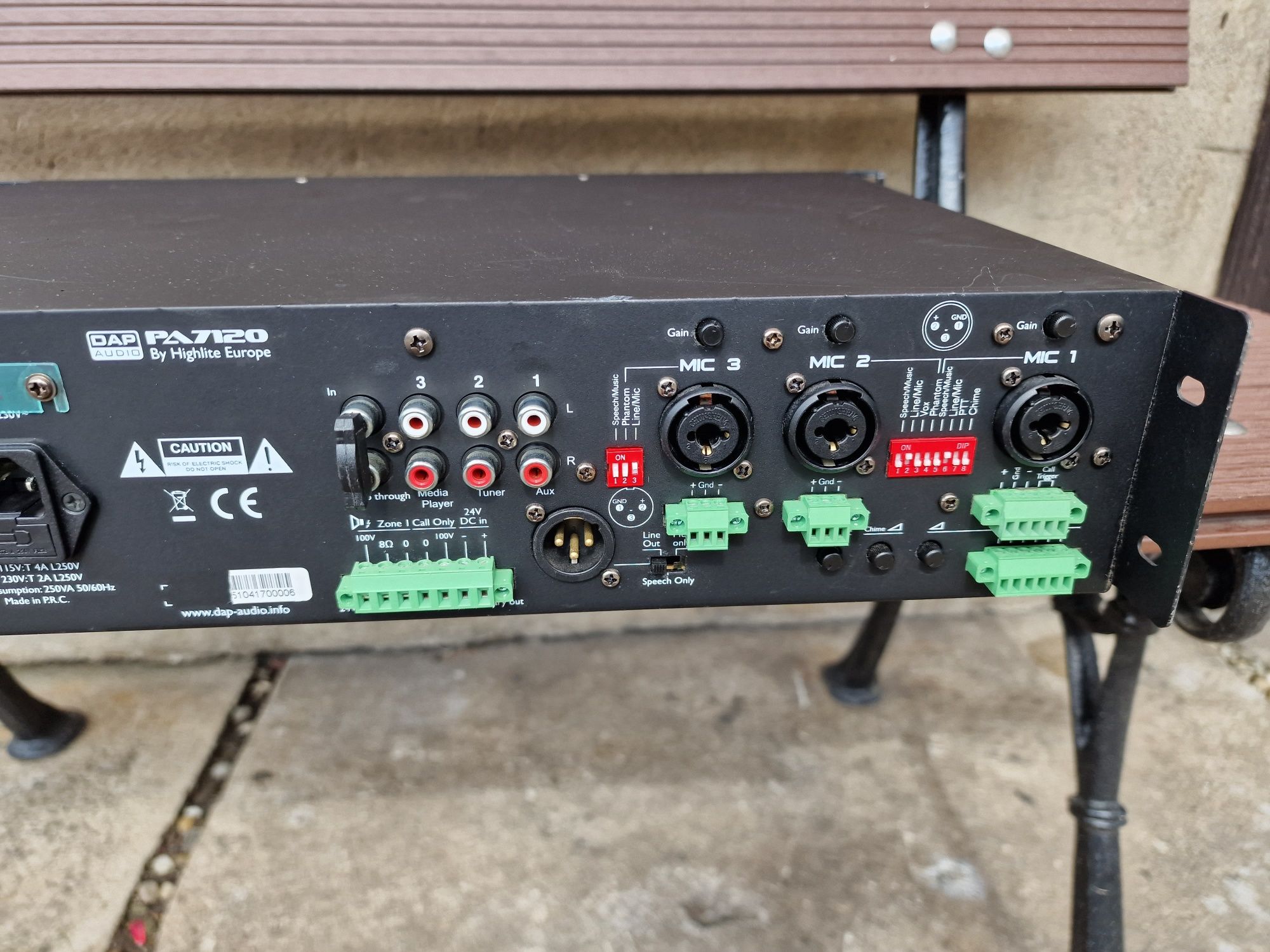 DAP Audio PA-7120 Wzmacniacz 
Wzmacniacz mocy 120W / 100V Specyfikacja