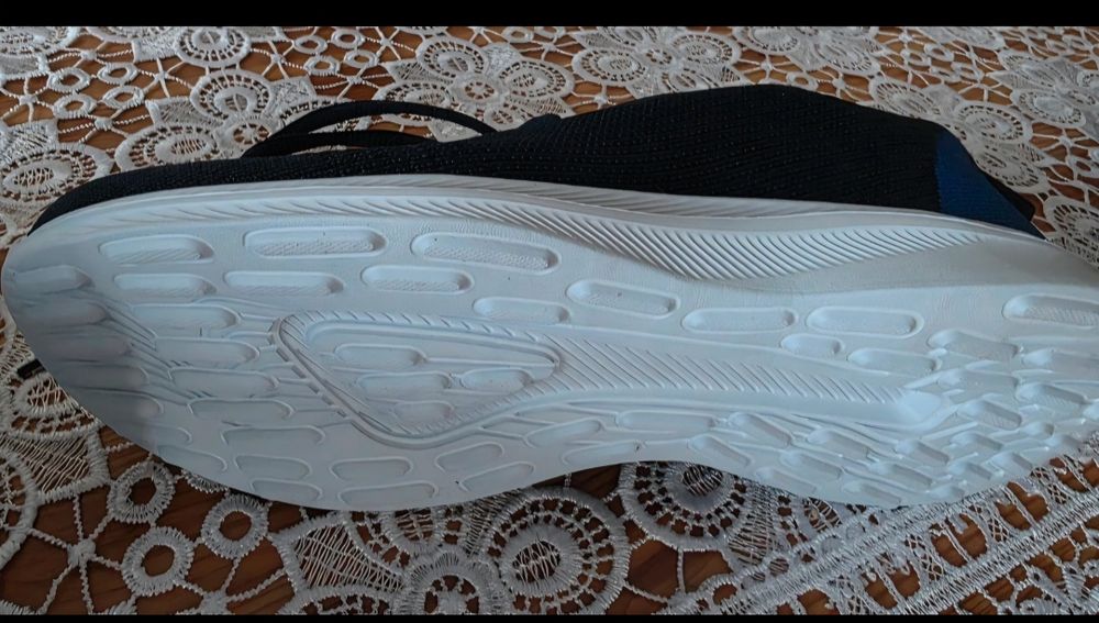 Nowe granatowe damskie sneakersy rozm.41 wkładka 26,7 cm