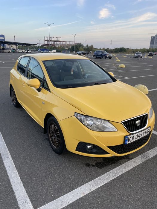 Seat ibiza 2011р 1.4