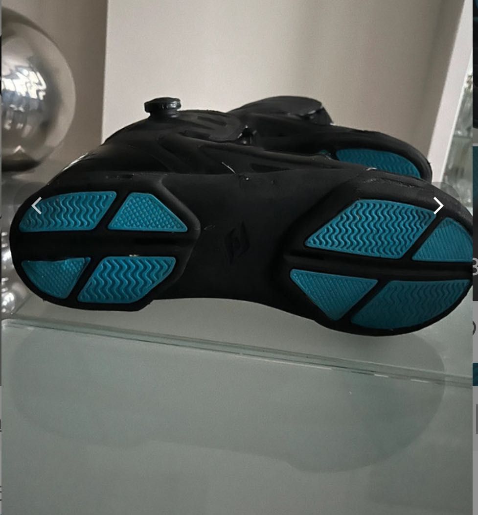 Buty do wakeboard , snowboard, flyboard Nr  EU 45-47 marki Hyperlite