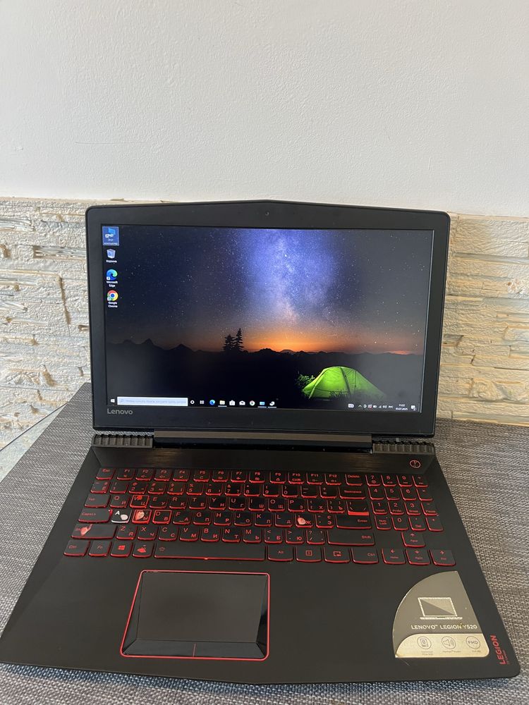 Lenovo Y520 15.6 дюймів! I5 7300HQ/ 16 GB ОЗУ/ Два диску/ GTX 1050TI