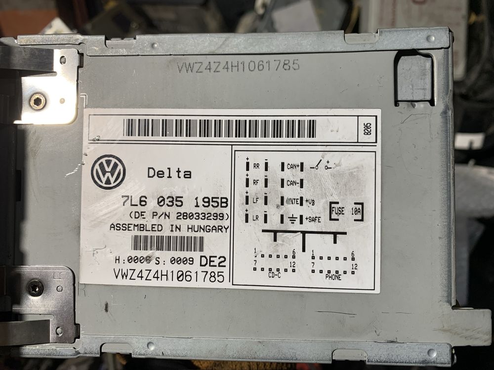 Магнітола заводская 2din cd Volkswagen T5/Touareg Delta 7L6035195B