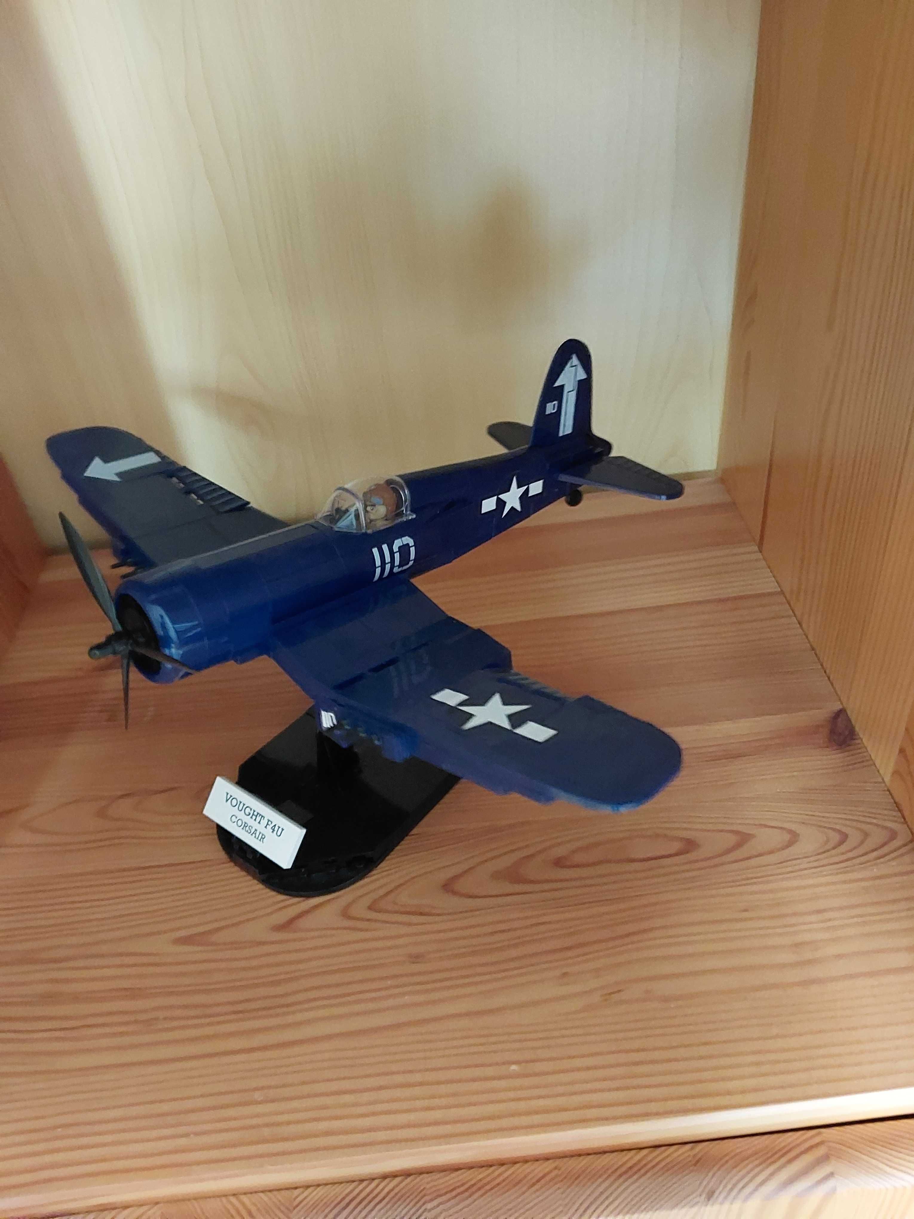 Cobi samolot Vought F4U Corsair