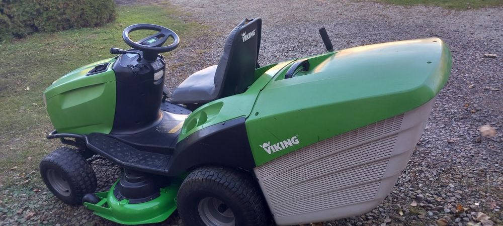 Traktorek kosiarka  Viking  MT 6112 ZL 23km