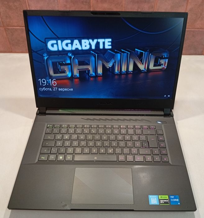 Ноутбук/Gigabyte/i5/12500H/32 ram/512ssd/Rtx 4060/8gb/15,6/360