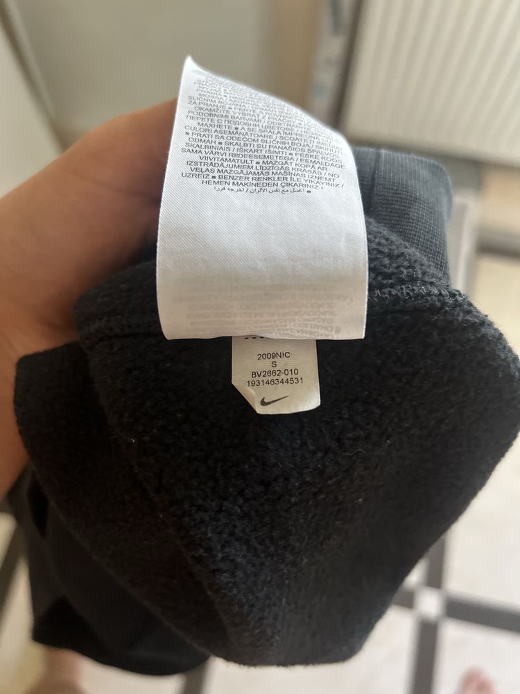Світшот від Nike