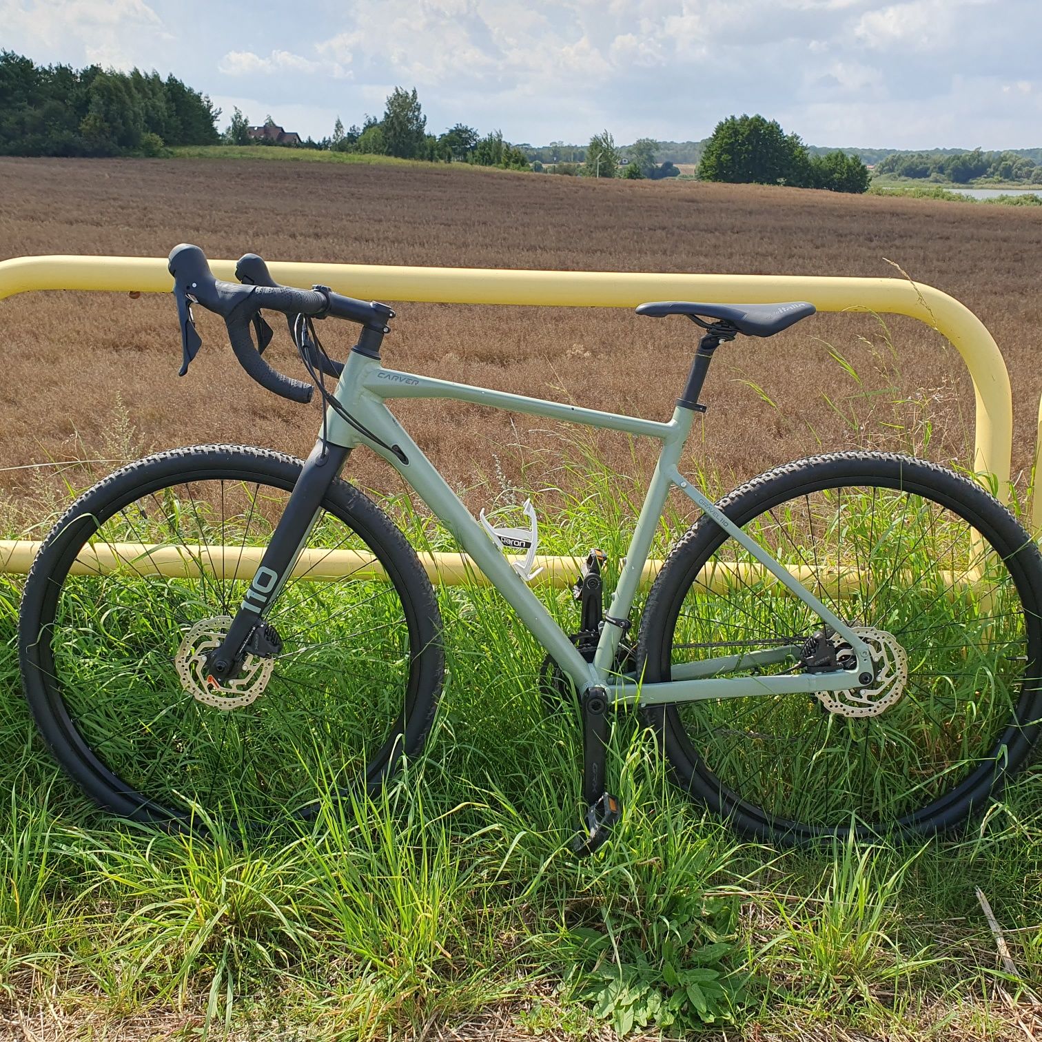 Carver Gravel 110 – gravel 2×11 GRX, aluminiowy frame + karbonowy wide