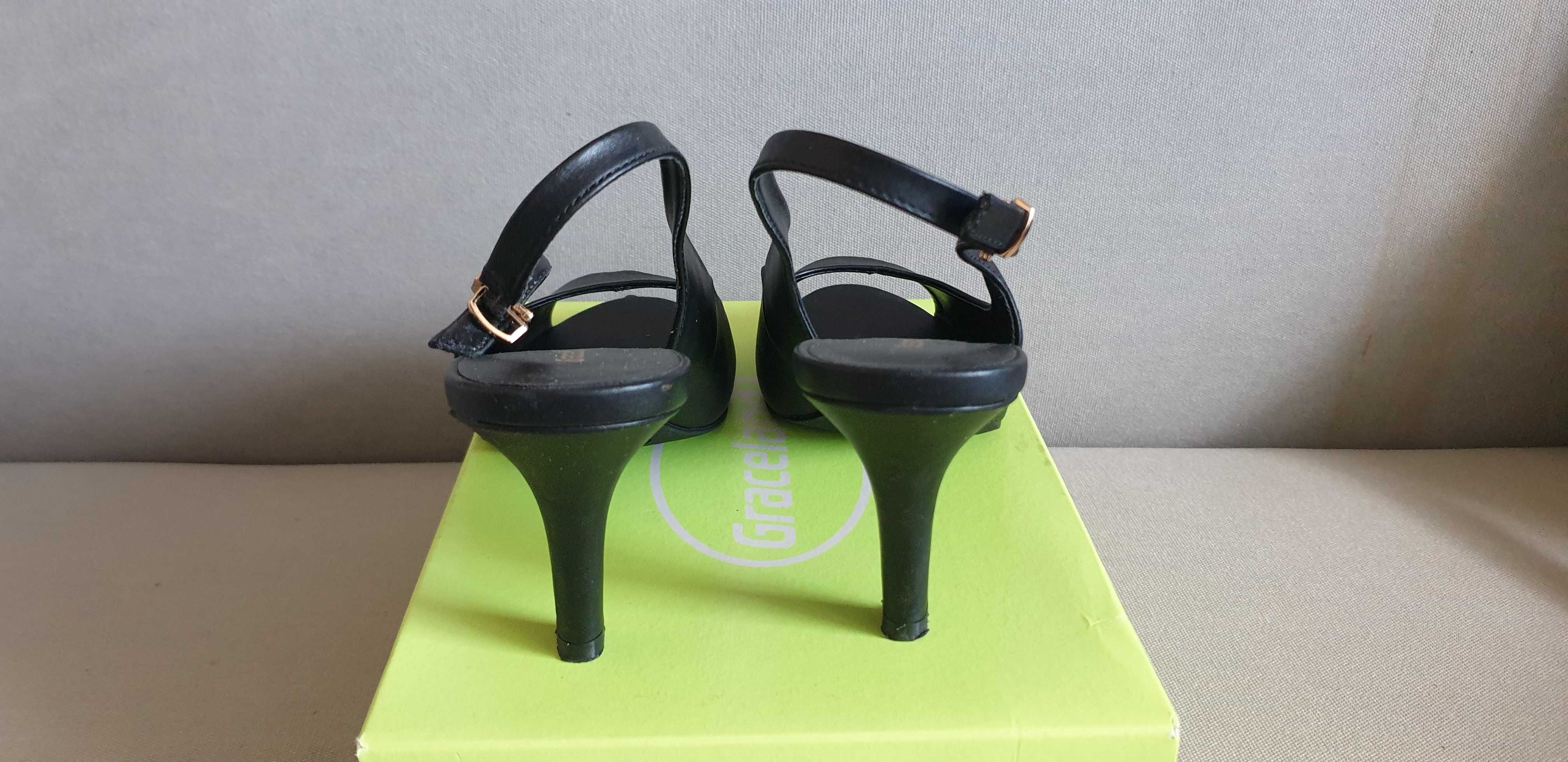 Odkryte czarne buty Graceland r. 39