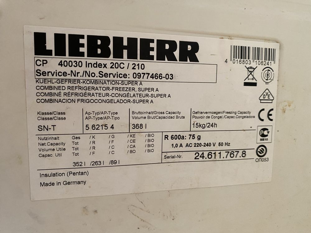 Продам холодильник Liebherr