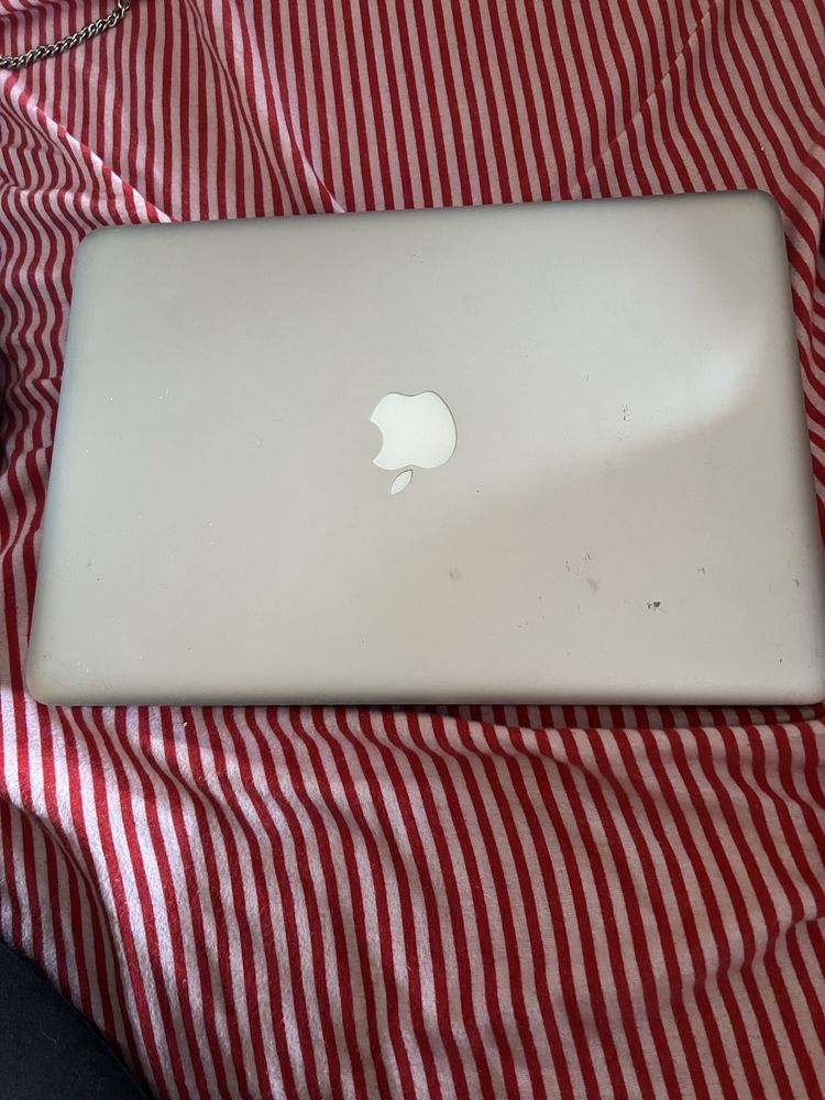 Macbook Pro Cinzento