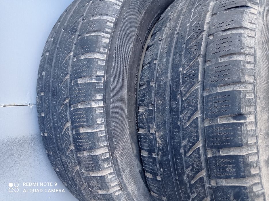 Резина 195/65 r15 на дисках 5/108 від волги нива