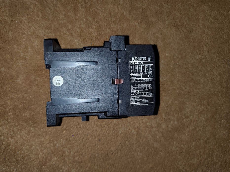 stycznik MOELLER DIL 0M-G  24V DC