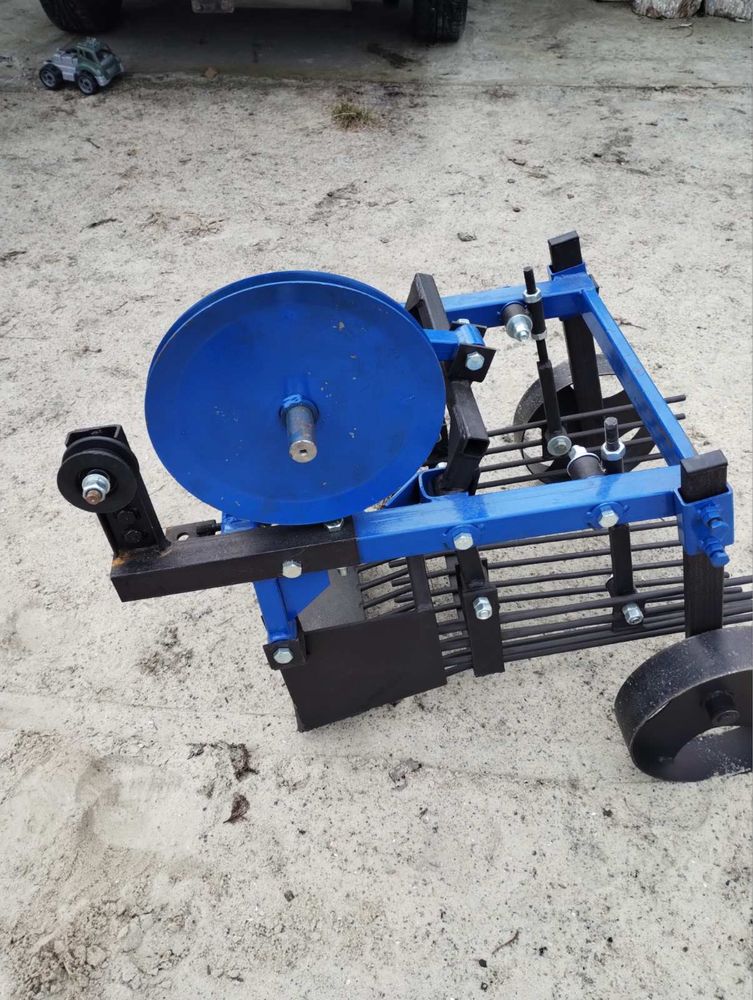 Мотоблок МН 700( культиватор  ) фірми Stihl