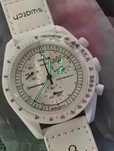 Swatch x Omega Bioceramic Moonswatch Mission To Moonphase Snoopy
Biaty