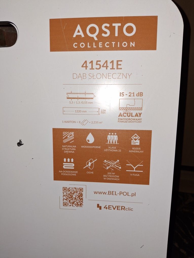 Panele podłogowe winylowe