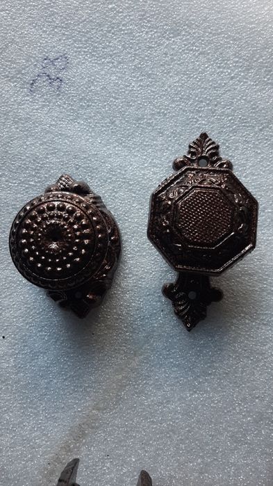 Продам дверні ручки. 1 комплект