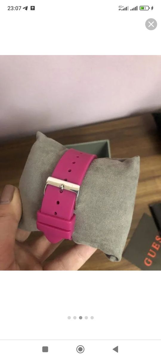 Шикарные часы Guess