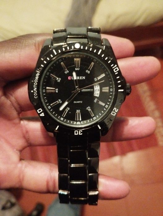 relógio Curren Q