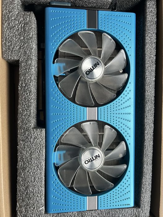 Видеокарта Sapphire RX580 Nitro+ 8GB идеальное состояние