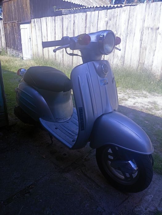 Скутер Verde (ретро) Suzuki