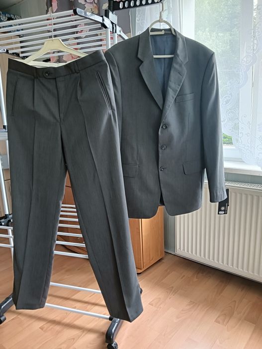 Elegancki garnitur męski Jan Kowalski szary nowy z metką rozmiar M