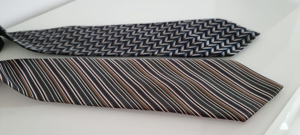 2 krawaty - odcienie ciemne, eleganckie