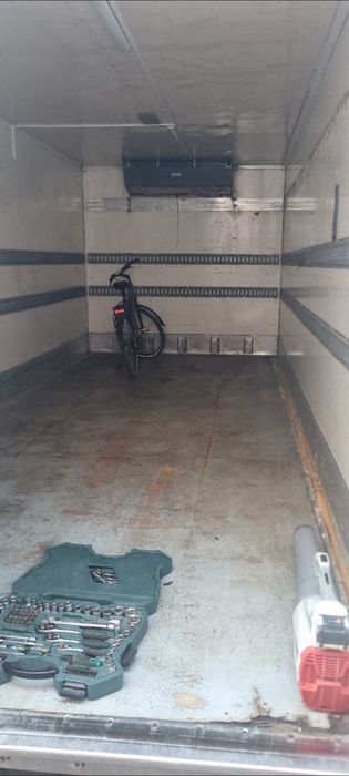 Kontener Chlodnia 6m z agregatem Carrier 380V grube drzwi