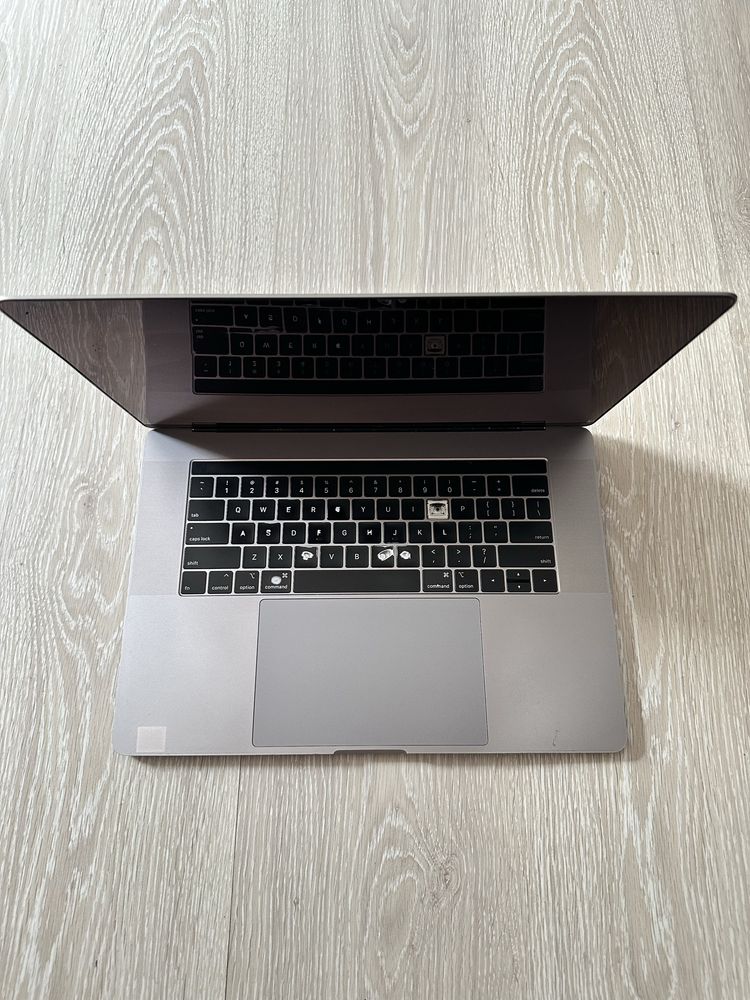 Macbook Pro A1990 и А1398 разборка на запчасти