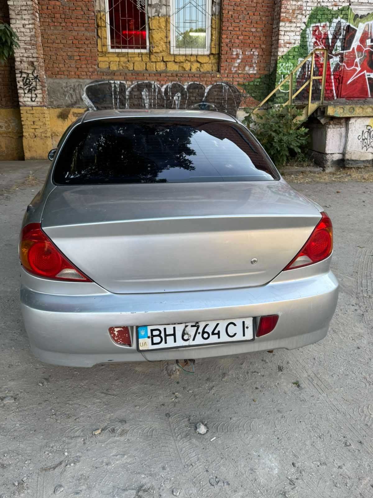 Kia sephia 2003г,