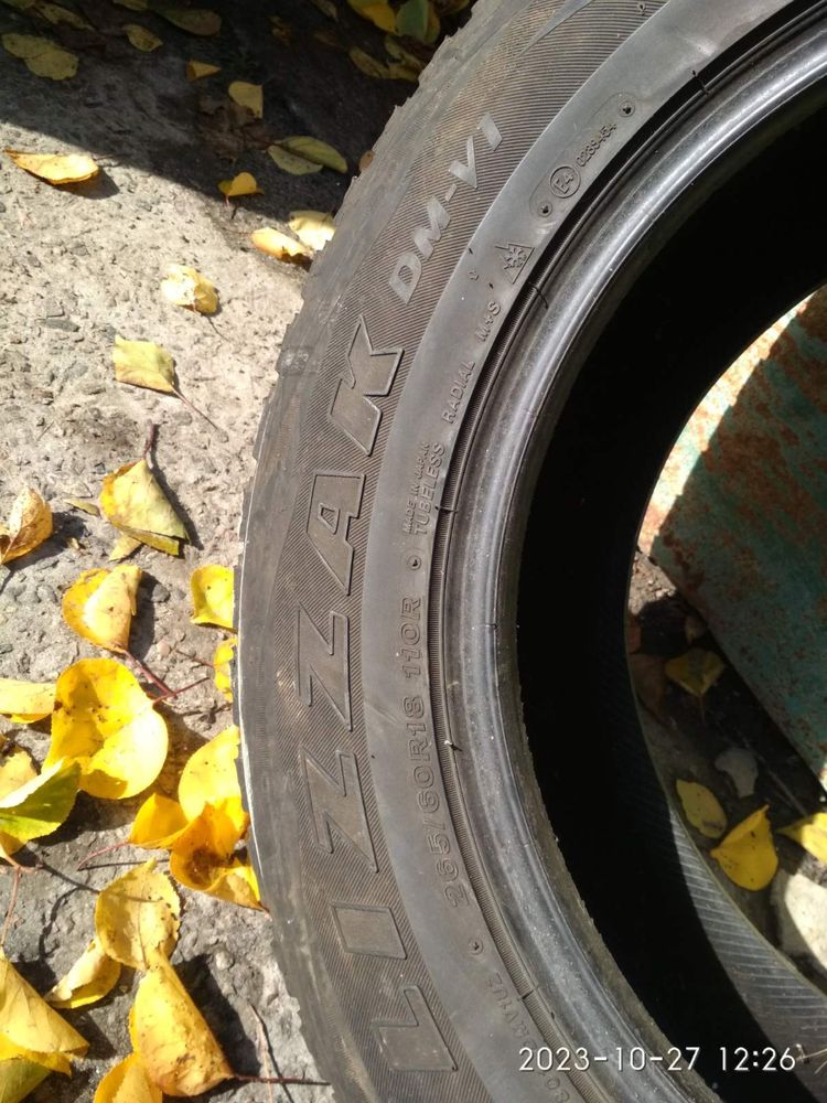 Продам Резину Blizzak Bridgestone dm-v1 265 /60 R18