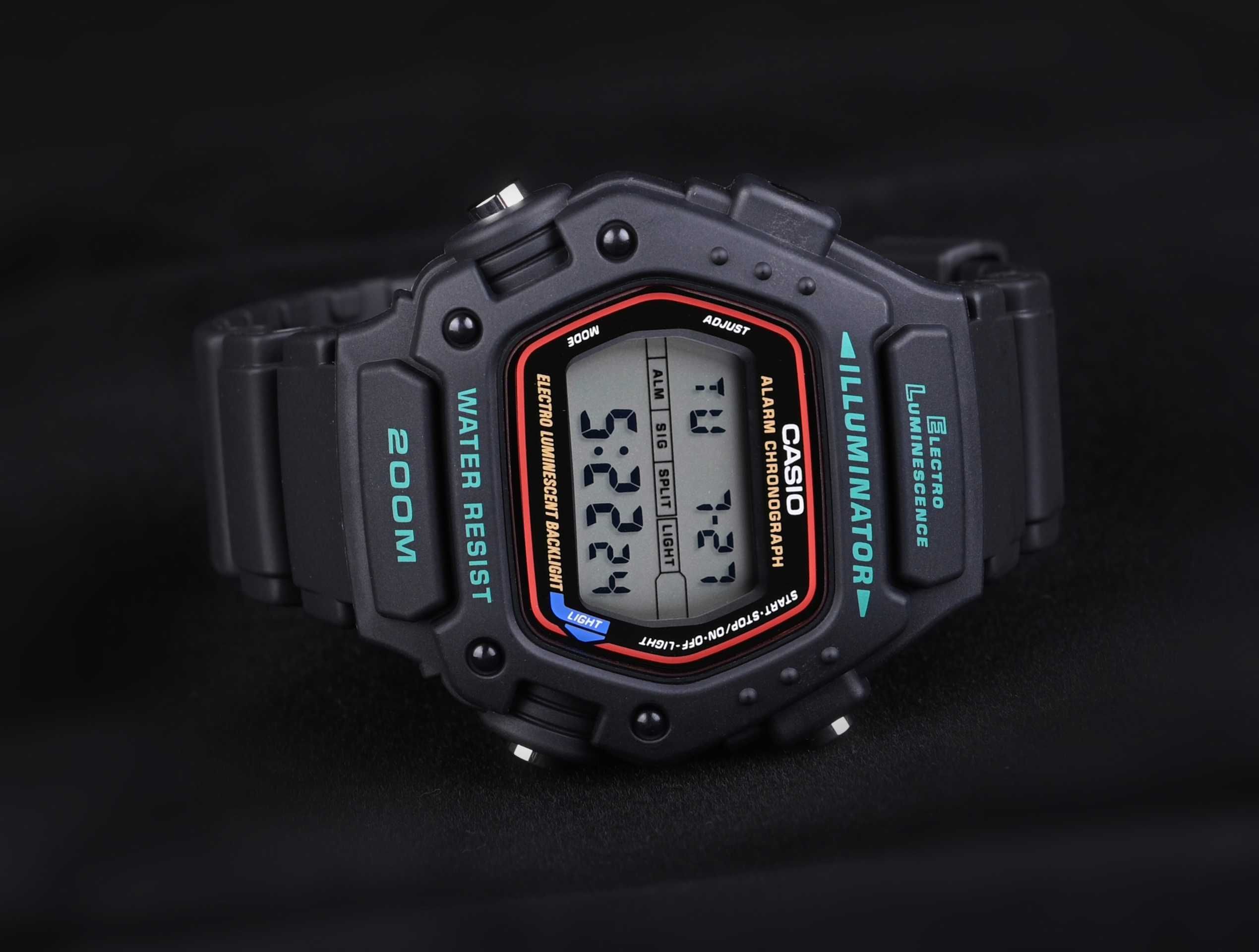 Годинник спортивний Casio DW-290-1V illuminator новий оригінал