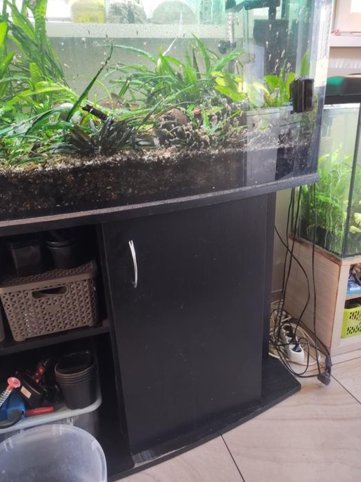 Duze akwarium 450L