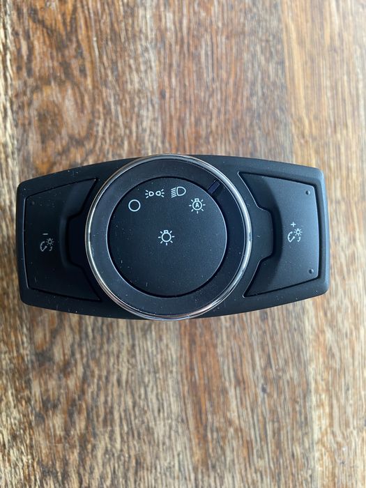 Ford Fusion 2 przełącznik świateł