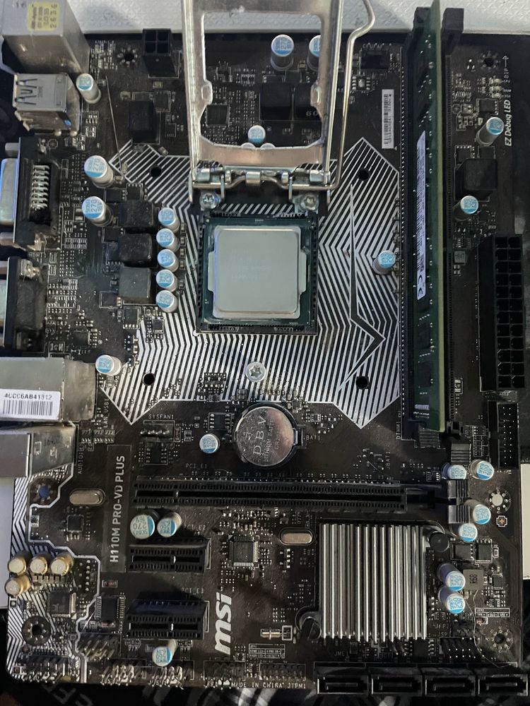 I3 6100 z ramem 2133mhz 8gb