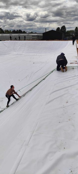 Продам плівку для озера,плівка для ставка