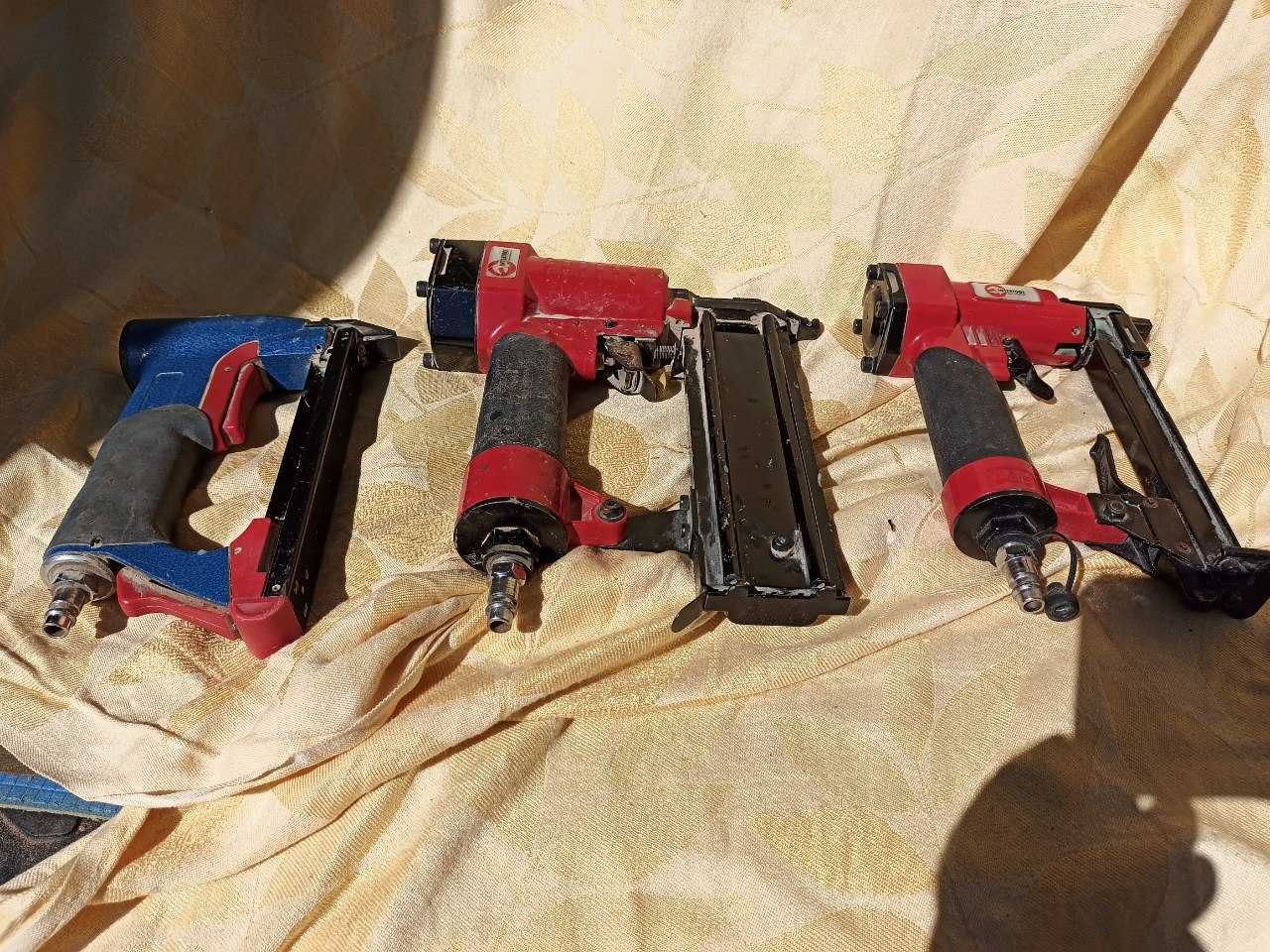 Продам пневмостеплеры Intertool mod.8016
