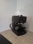 Ekspres kolbowy do kawy DeLonghi EC 145