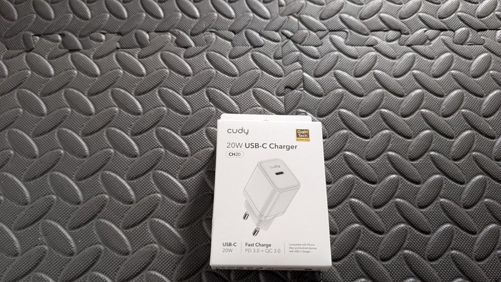 [Novo] Carregador USB C Fast Charge 20W GaN