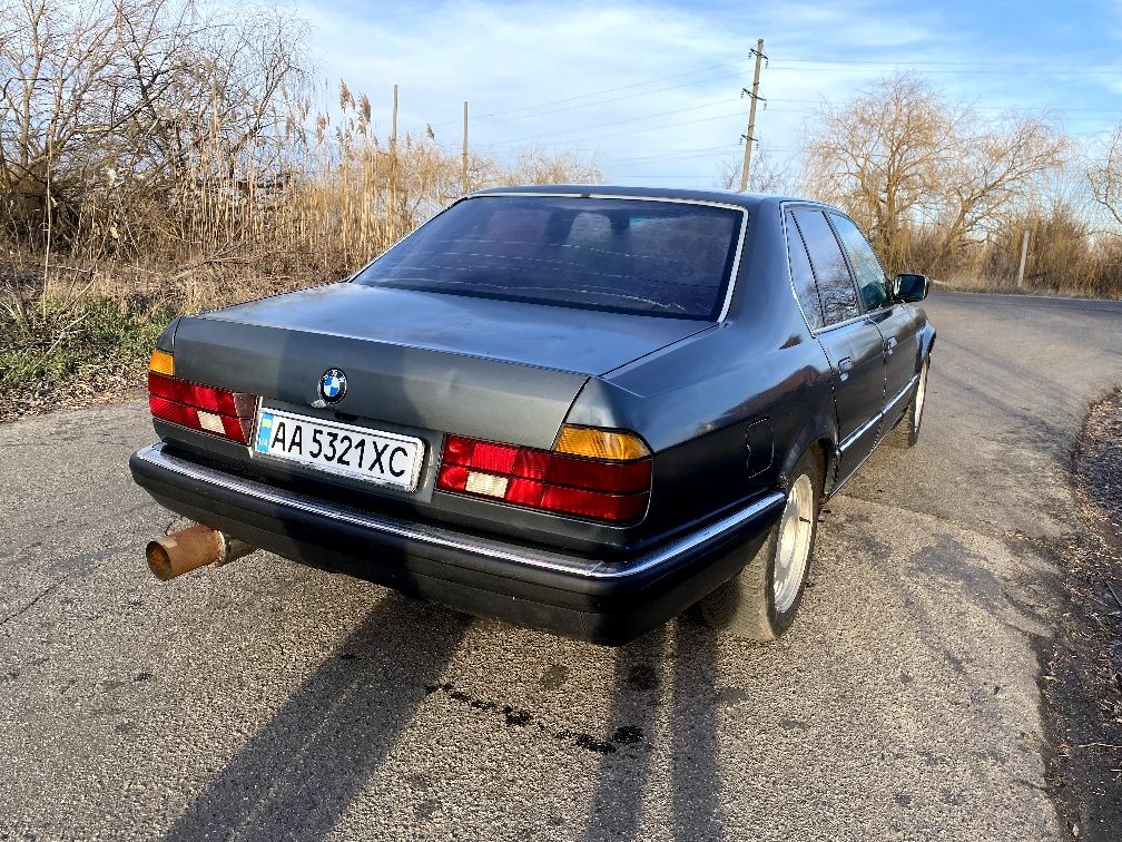 Продам BMW E32 730, обмен на Е34. Переоформление