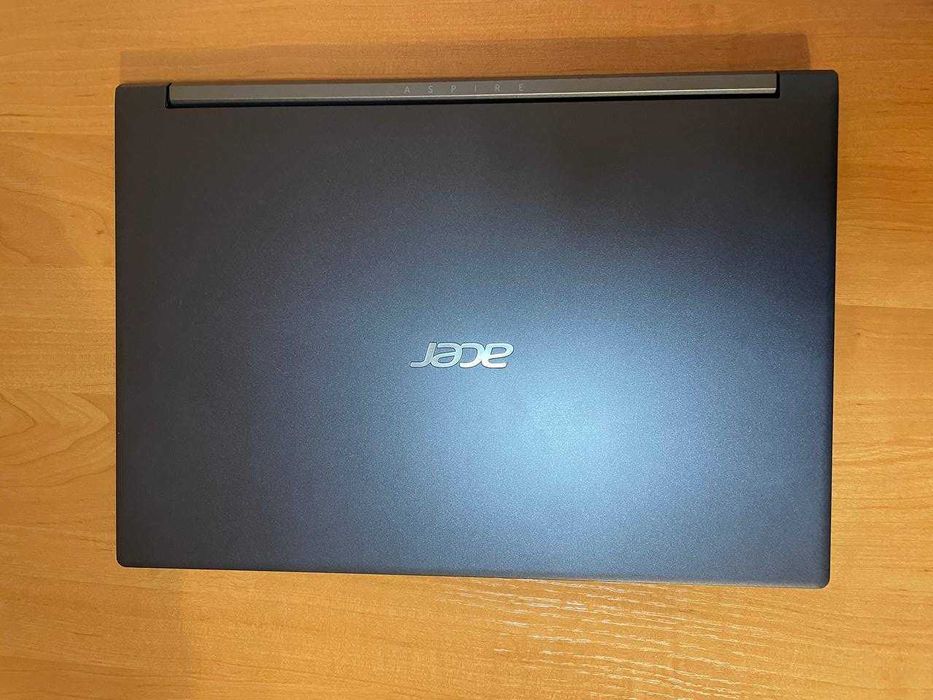 Ноутбук Acer Aspire 7