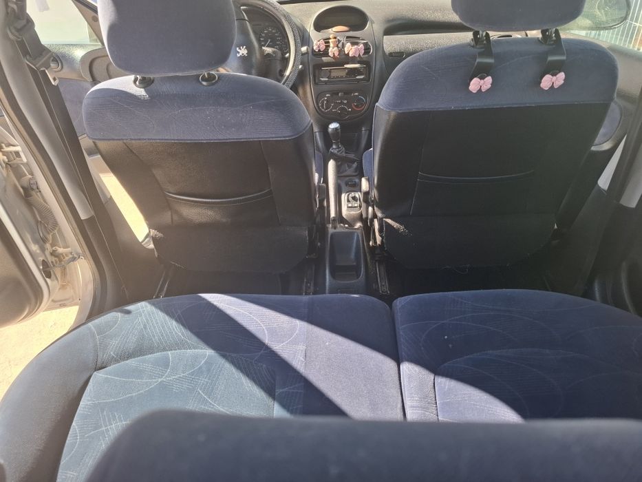 Pegeout 206 1.1 2001/08 Gasolina com 176,293km