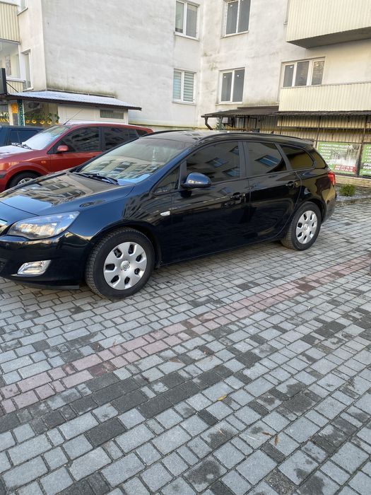 Продається Opel Astra sports touer 1.7