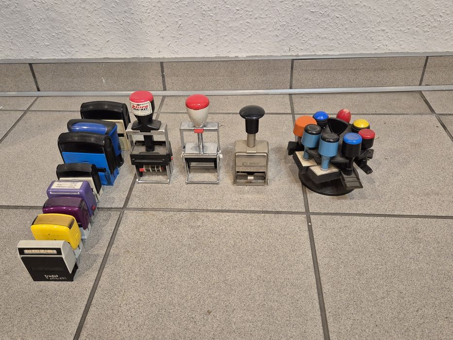 Pieczątki automatyczne, datownik, numerator