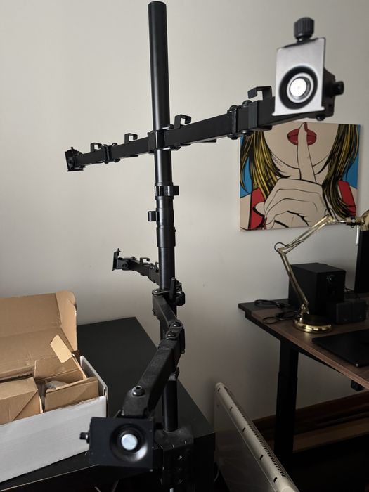 Suporte 4 ecrãs até 32polegadas