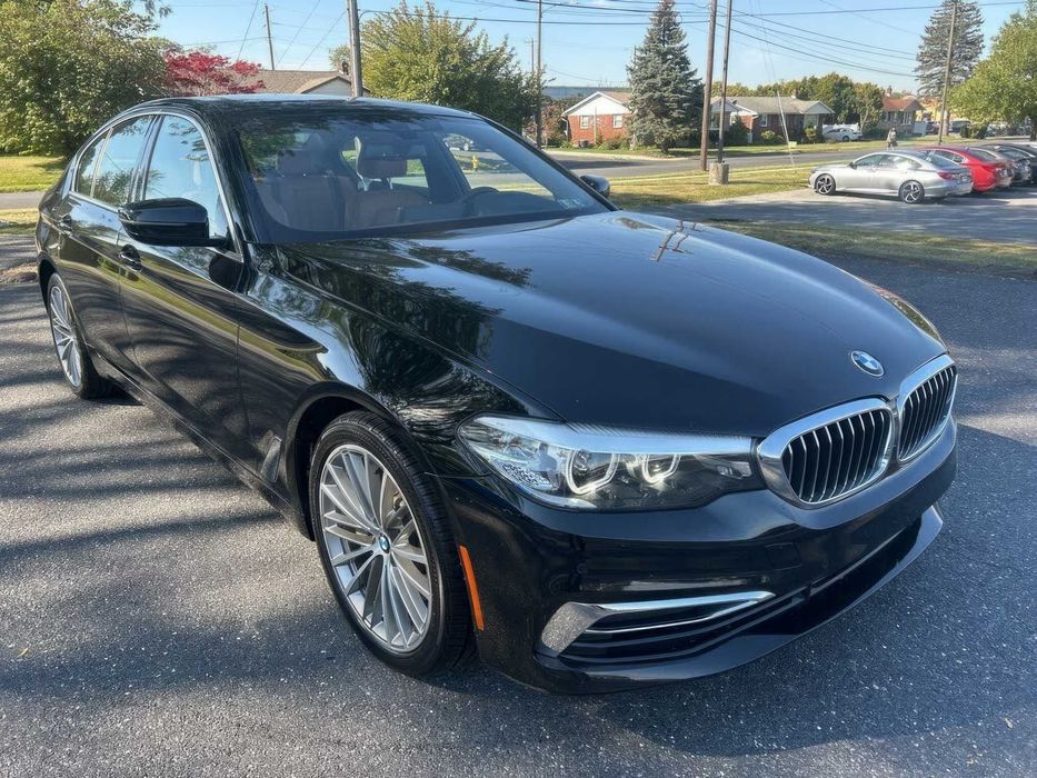 BMW 5 Series 530i xDrive      2020