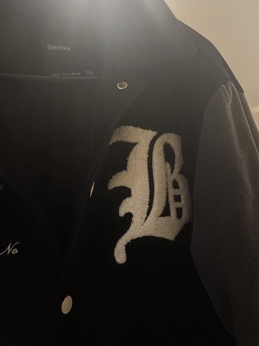 Kurtka bejsbolówka bershka