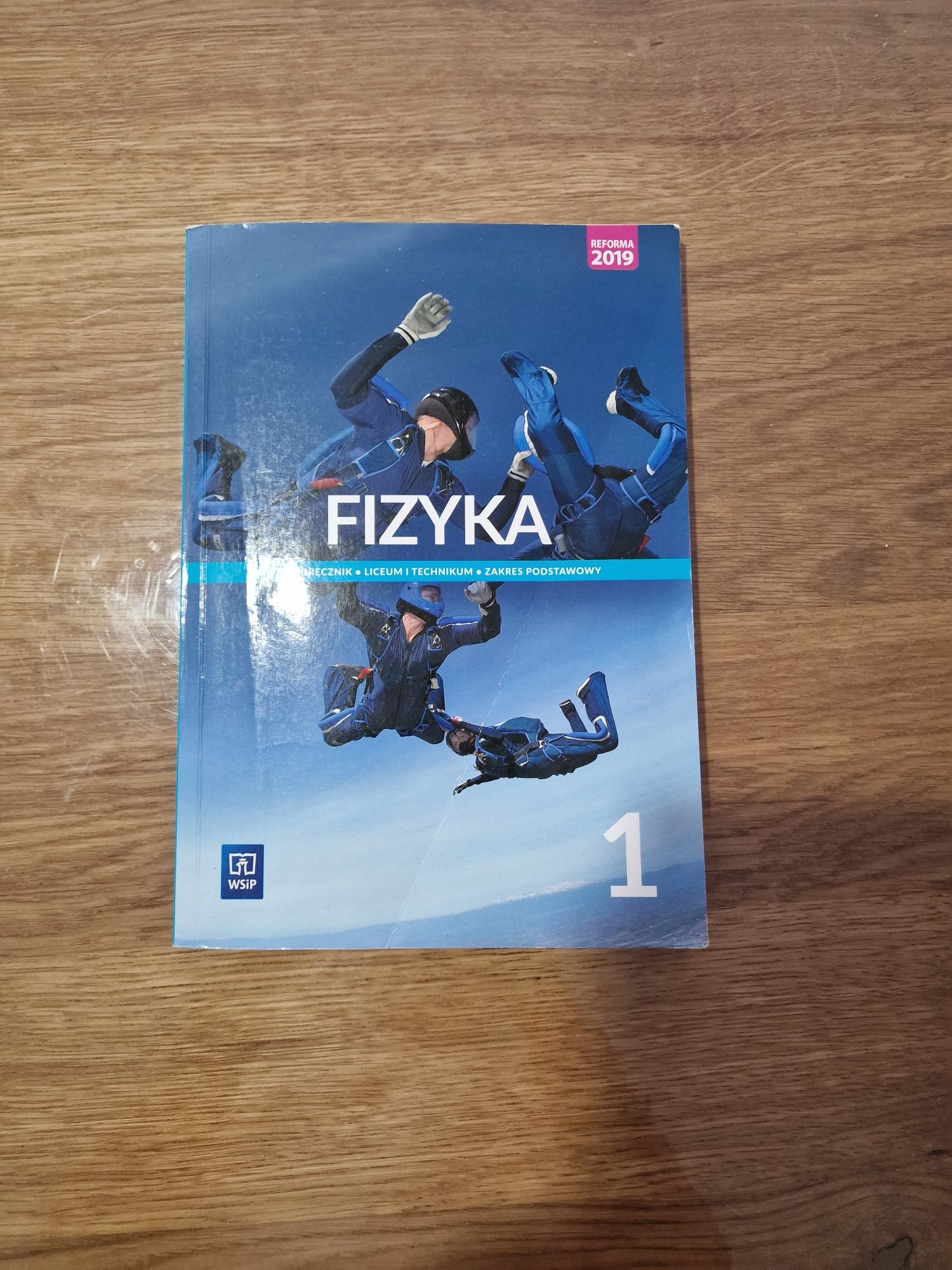 Podręcznik do fizyki WSiP klasa 1 liceum