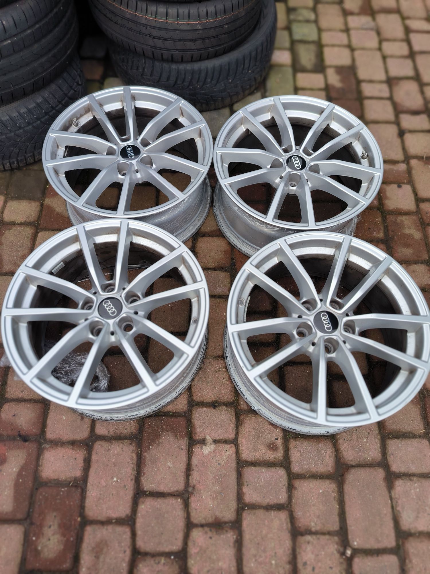 Felgi aluminiowe 17 Audi A3 A4 A5 A6 A8 Q2 Q3 Q5 5x112