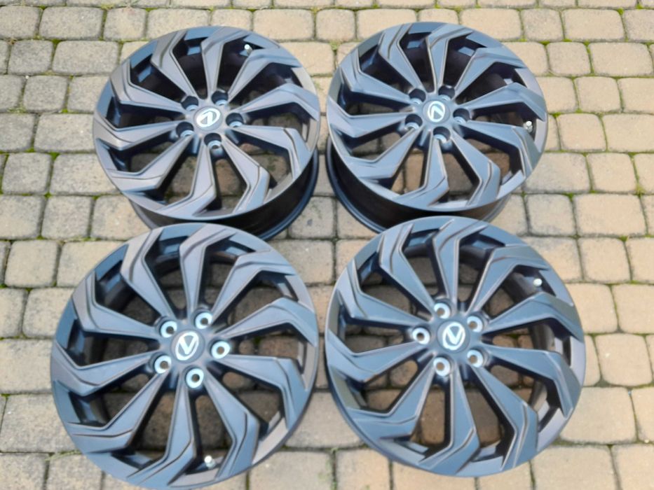 felgi aluminiowe LEXUS RONAL 5x114,3 7Jx18H2  ET45 R18 czarny mat